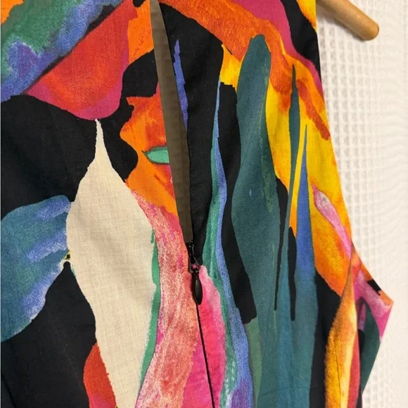 Gabrielle Union Printed Halter
Maxi 100% cotton Dress size M —NEW— - Picture 7 of 7